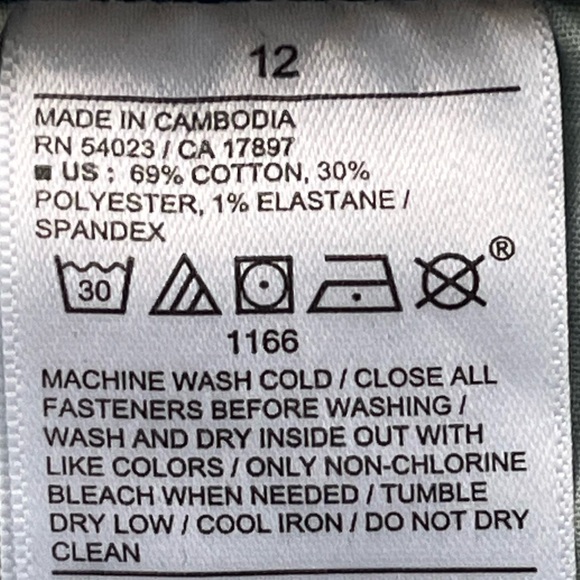 Old Navy High Rise Straight Denim Jeans - Size 12 - Picture 4 of 5